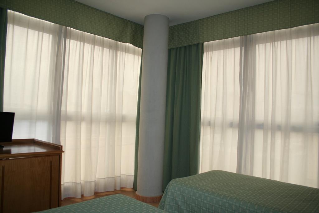 Hotel Austria 76 Пуэтро-де-Сагунто Экстерьер фото