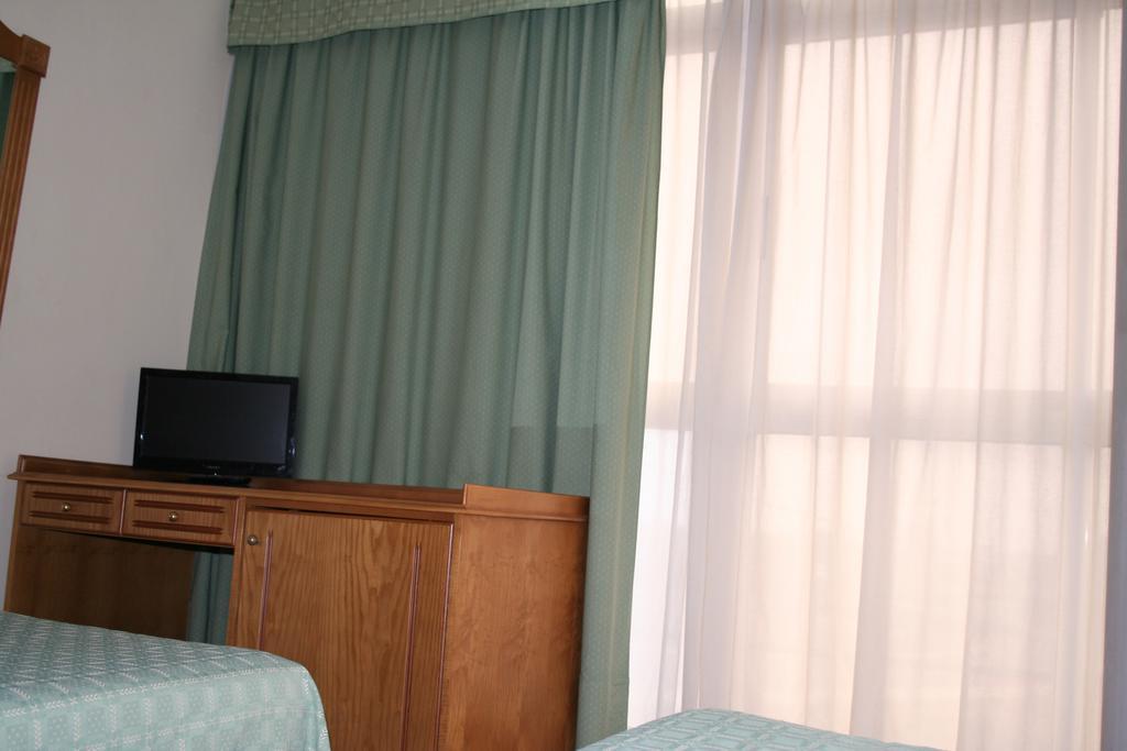 Hotel Austria 76 Пуэтро-де-Сагунто Экстерьер фото