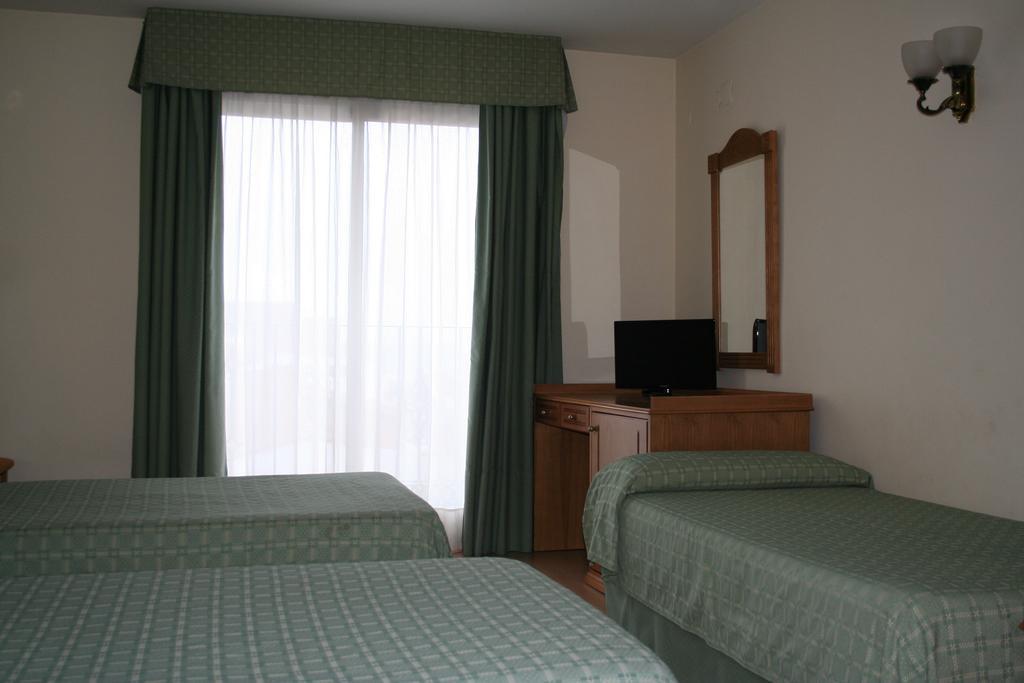 Hotel Austria 76 Пуэтро-де-Сагунто Экстерьер фото